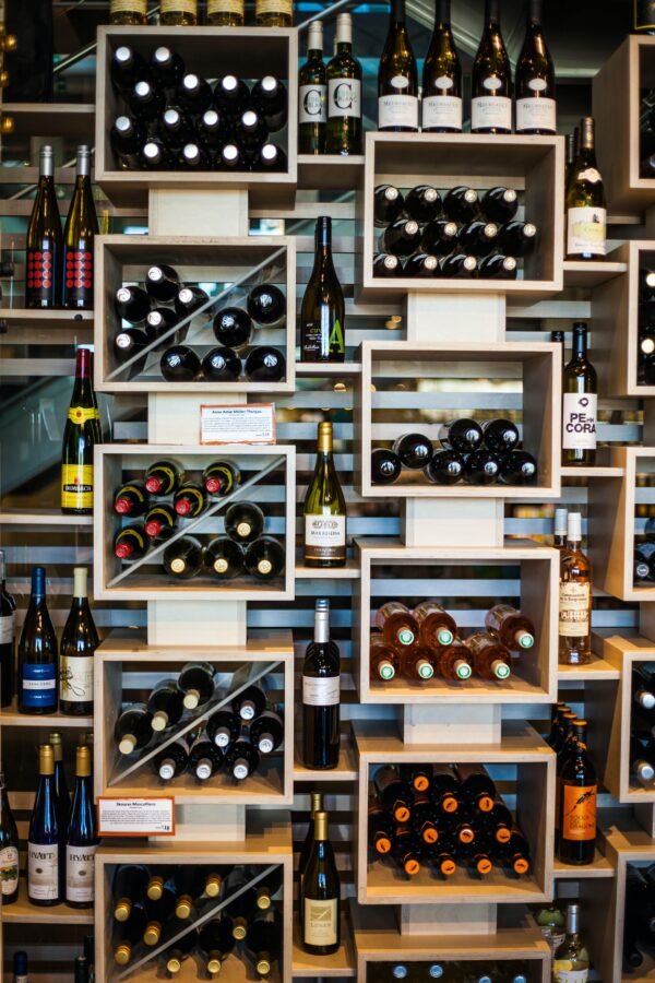 Ways of organising wine storage